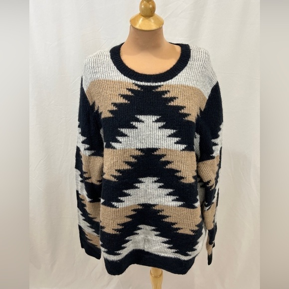 Treasure & Bond Geometric Chevron Crewneck Pullover Cozy Sweater - Picture 1 of 7